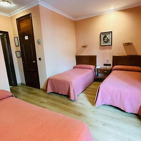 Hotel Los Castanos Aracena Zewnętrze zdjęcie