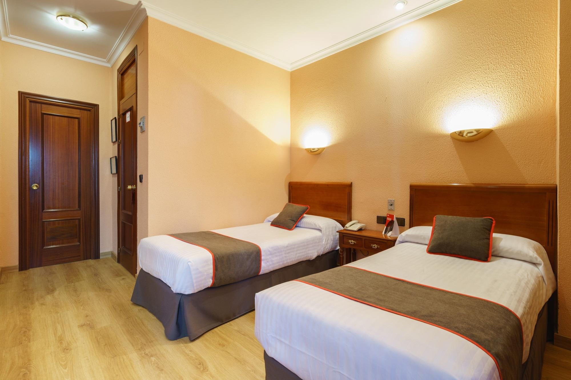 Hotel Los Castanos Aracena Zewnętrze zdjęcie